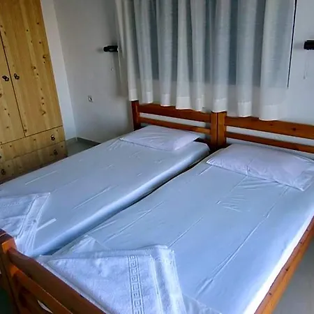 Hotel Chris 3*