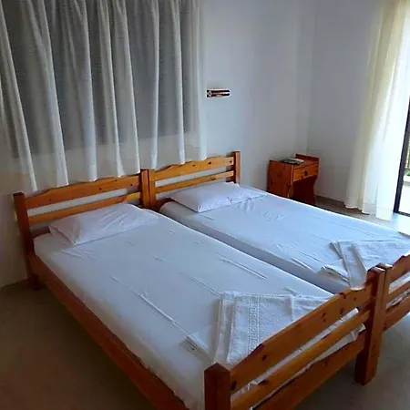 Chris Hotel 3*